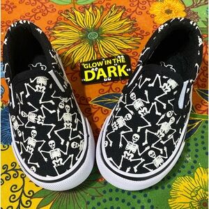 Adorable new without tags slip one